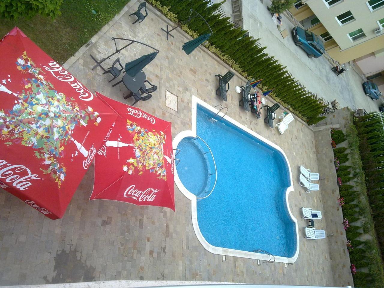 סבטי ולאס Femili Hotel Diveda מראה חיצוני תמונה